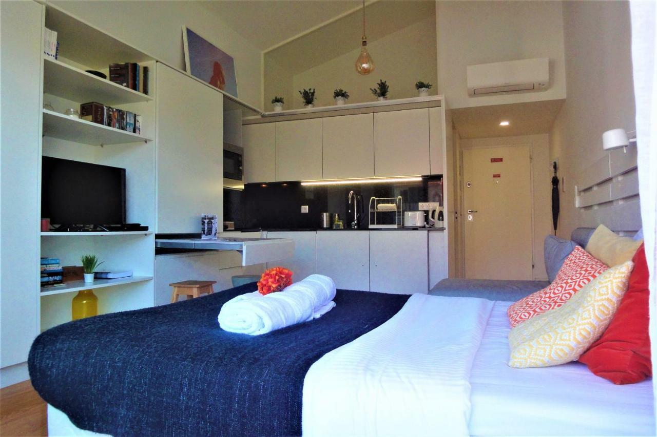 Porto Sunny Terrace Almada Apartment ภายนอก รูปภาพ